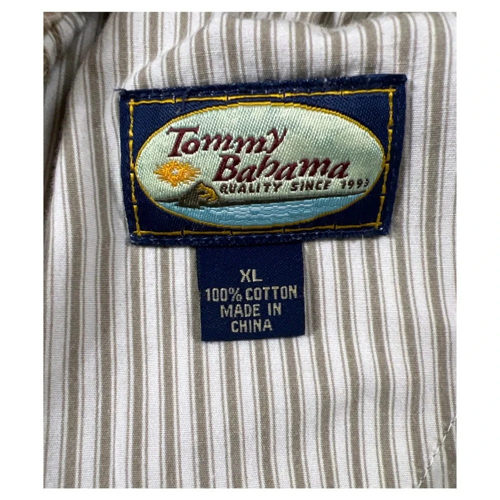 Tommy Bahama Relax Mens XL Khaki Tan Cotton Pleated Cargo Shorts Elastic Waist